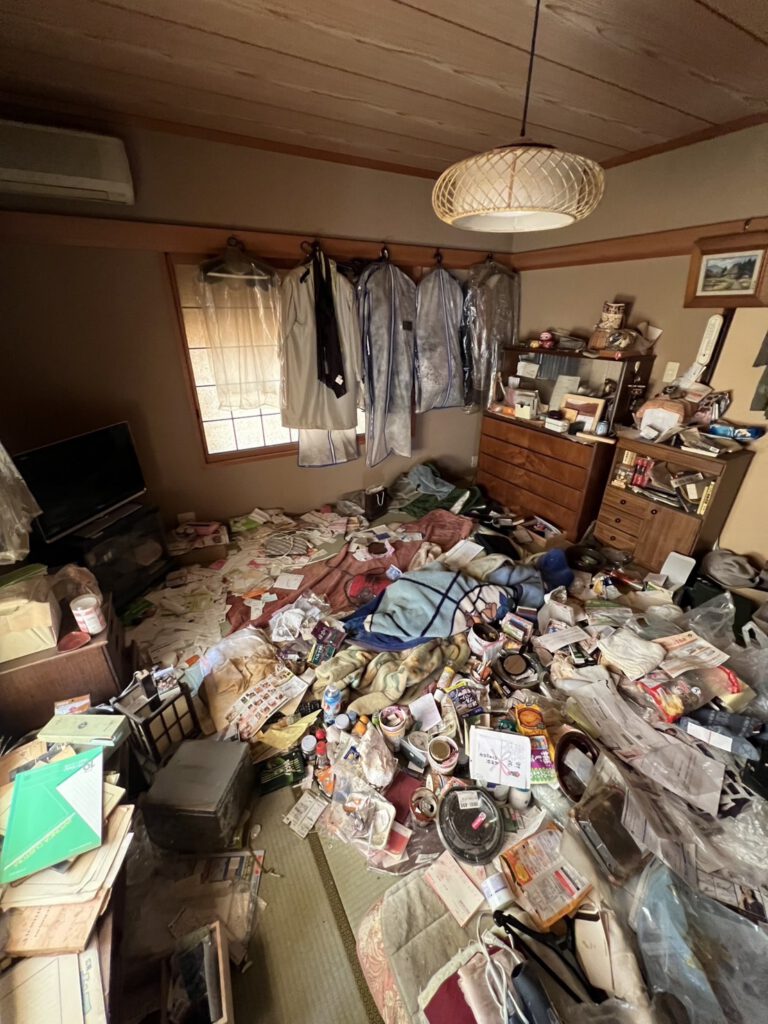 神戸市のマンション、引越しに伴う不用品回収の作業前